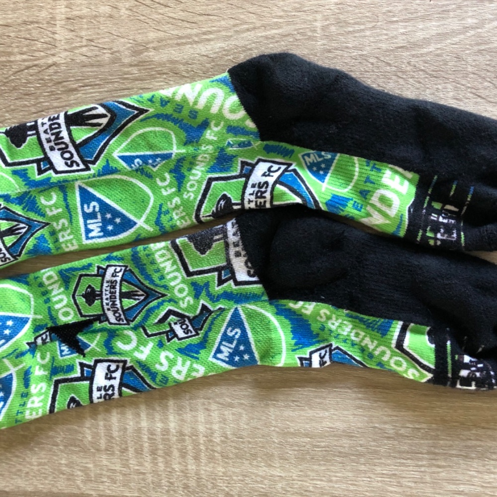 Seattle Sounders Socks - Picture 2 of 7
